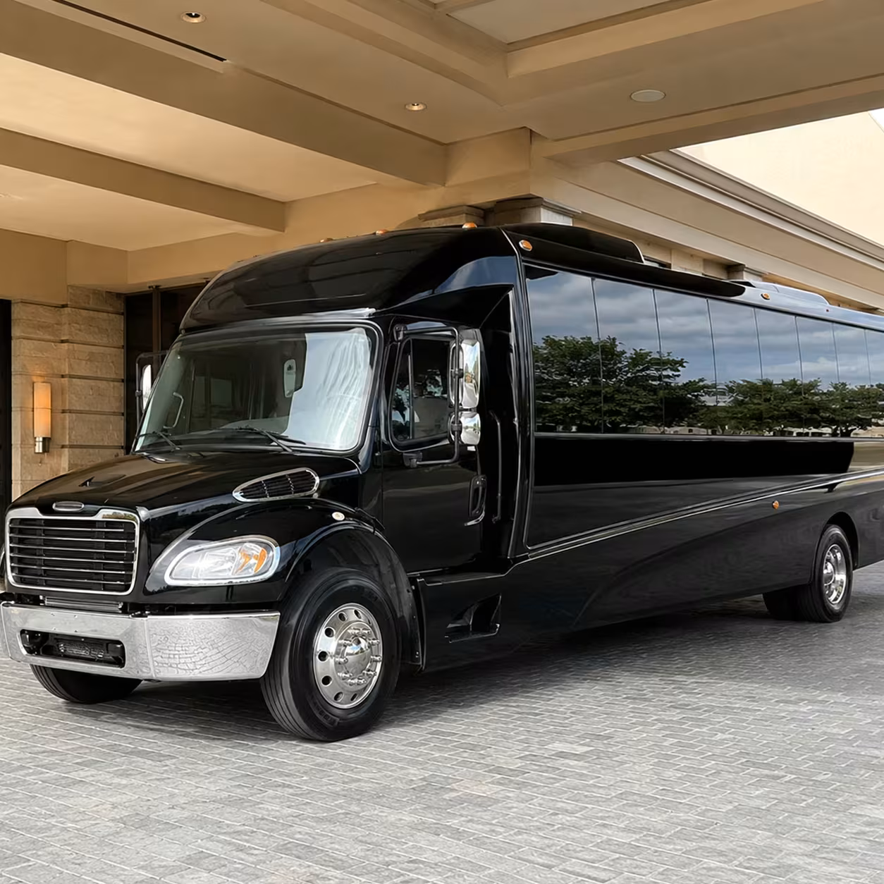 25 passenger minibus