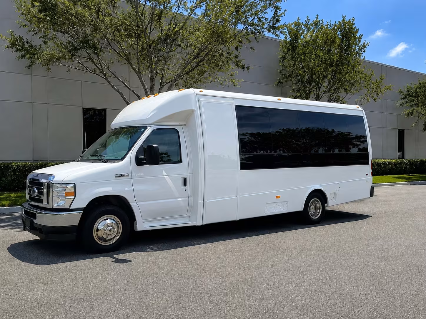bellflower wedding shuttle services bus rentals