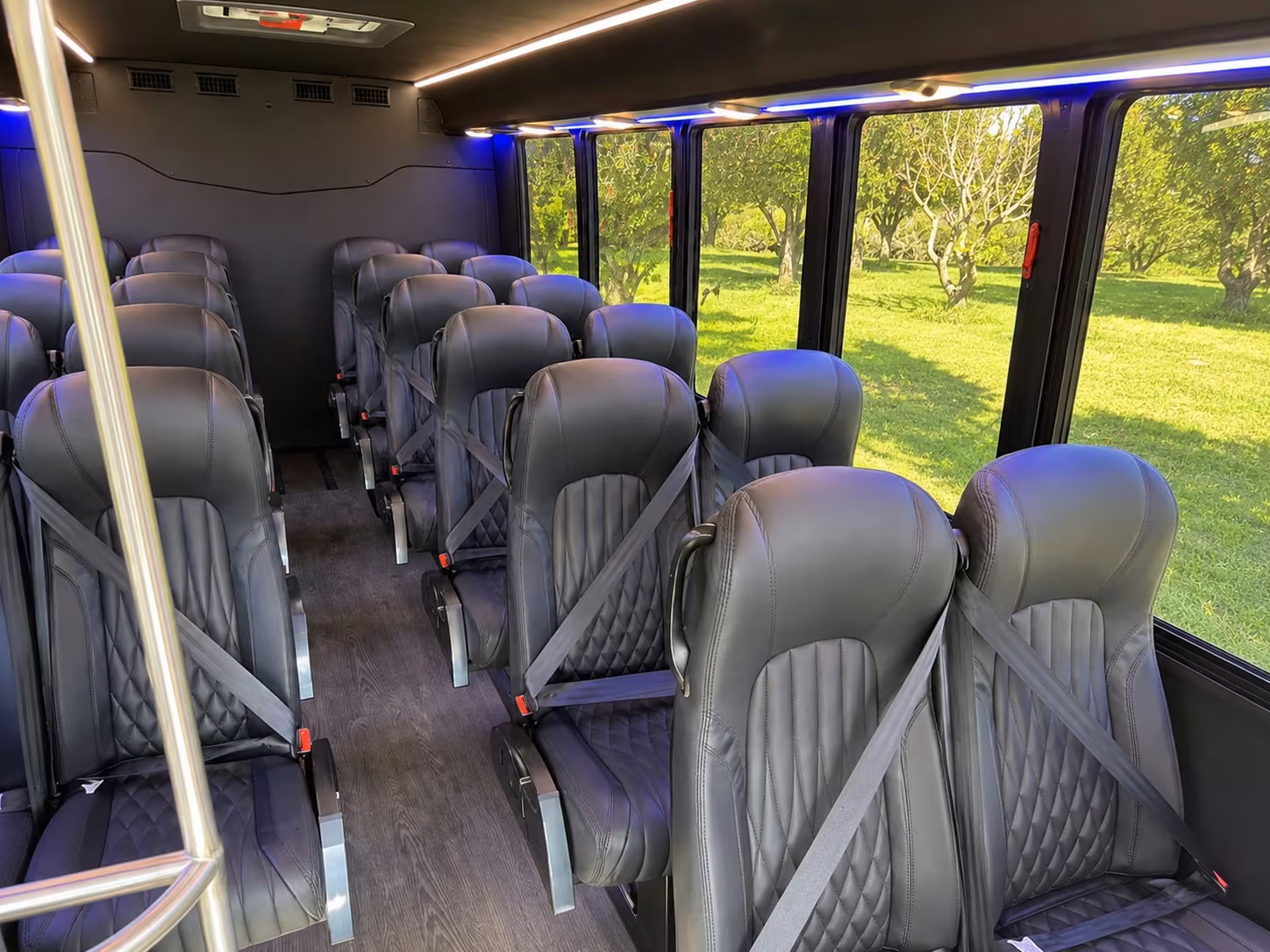 minibus rentals from bellflower to long beach airport